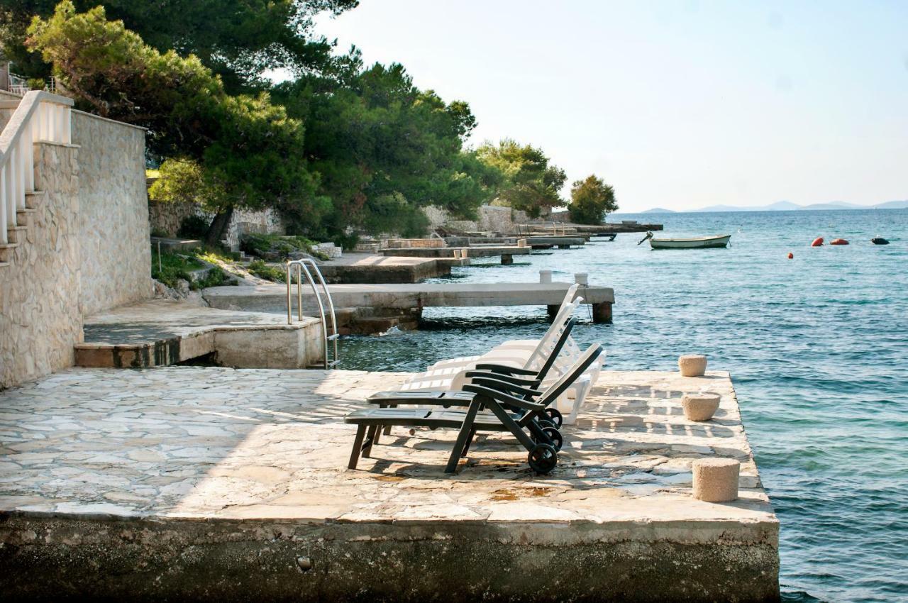 Beautiful Villa 6 Metres From Sea Grebastica Bagian luar foto