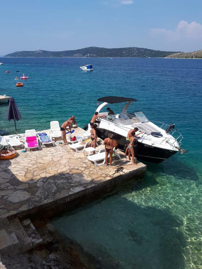 Beautiful Villa 6 Metres From Sea Grebastica Bagian luar foto